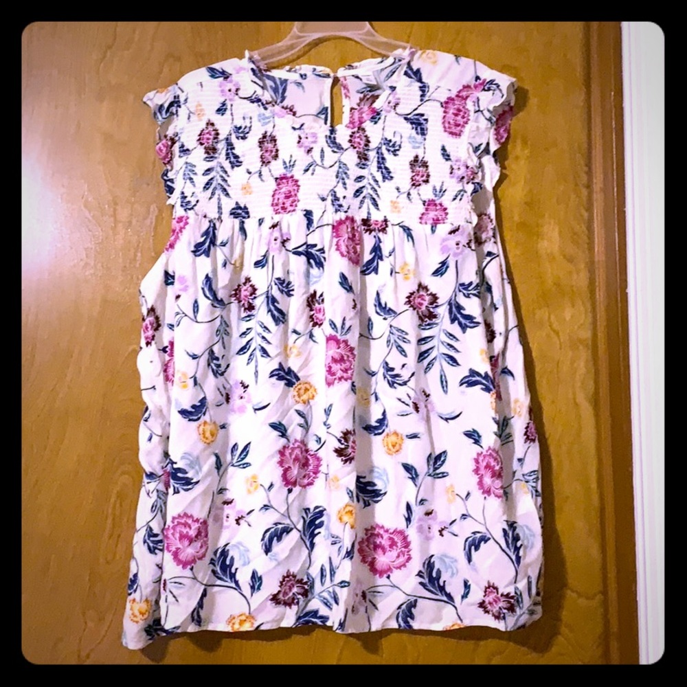 Sleeveless Blouse
